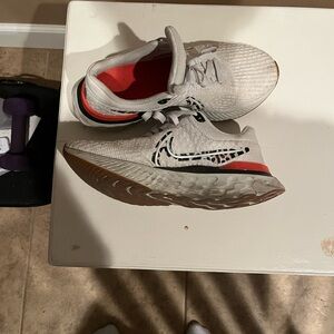 Nike White and Red Athletic Shoes